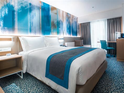 holiday inn express manila newport city